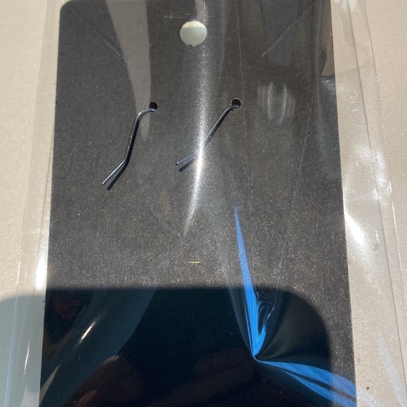 Sparkle & Shine Earrings - Picture 5 of 5